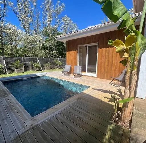 Avec Piscine Proche Du