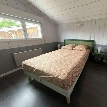 度假居 Avec Piscine Proche Du