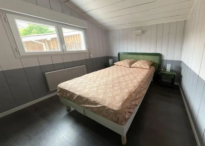 Hébergement de vacances Avec Piscine Proche Du